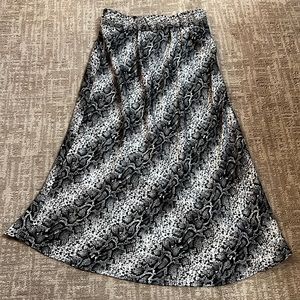 Silky, sexy long skirt